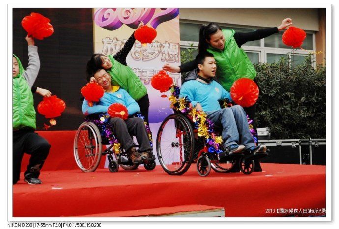 002jqI6gty6EGr9sw7305690_jpg