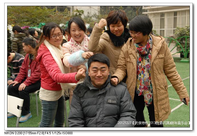 7e533454xd1d6a6cc4016690_jpg