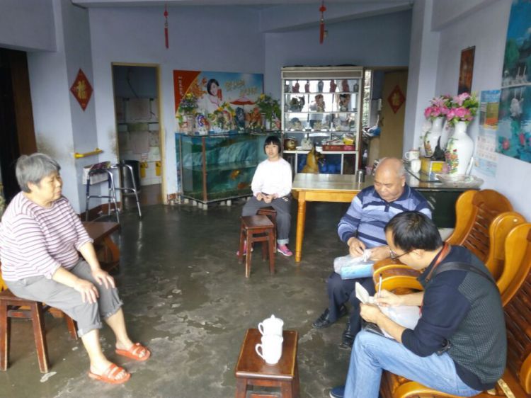 袁李怡20151016134102_jpg