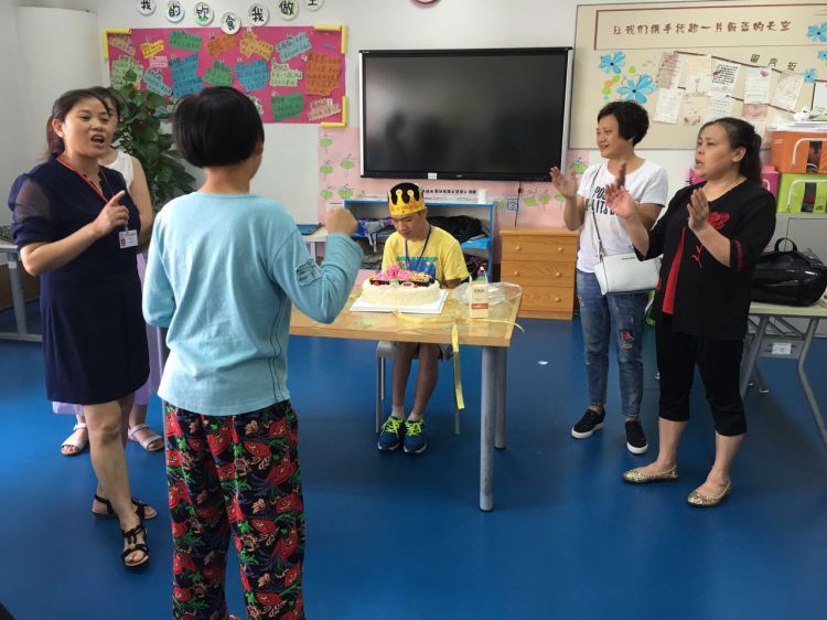 901294782641409924_jpg