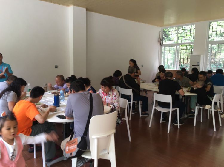 800532544795022506_jpg