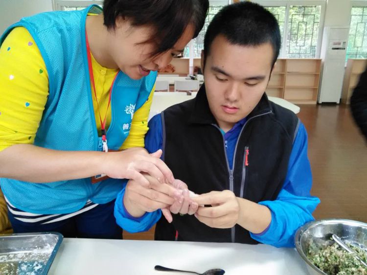 120790879338907811_jpg