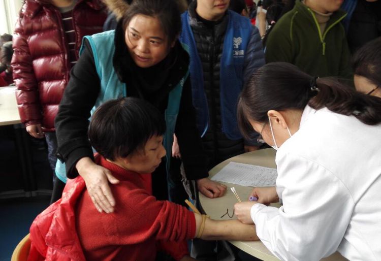 QQ截图20161211220532_jpg