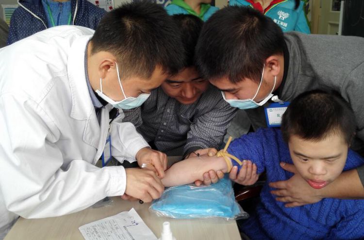 QQ截图20161211220639_jpg