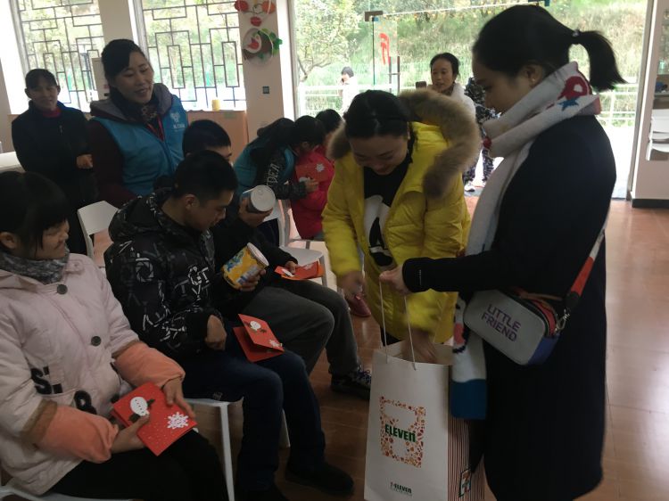 589946516398523555_jpg