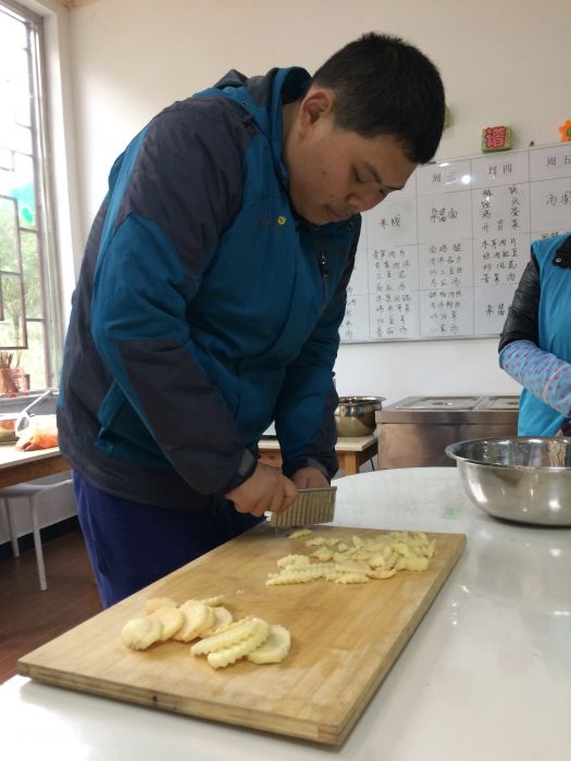 427245717537333044_jpg