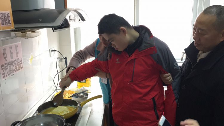 97600827998405319_jpg