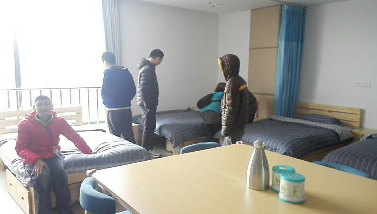 454696908465633056_jpg