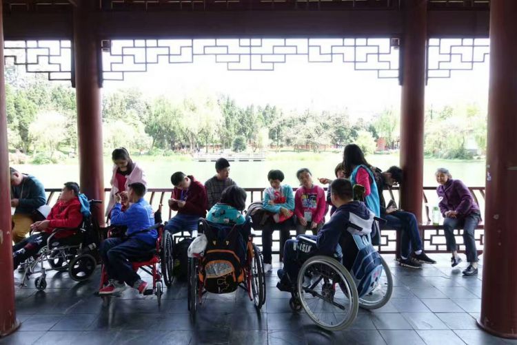 QQ图片20170415155153_jpg