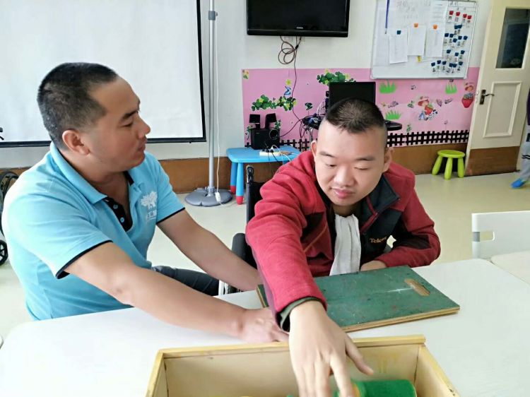 微信图片_20171021205607_jpg