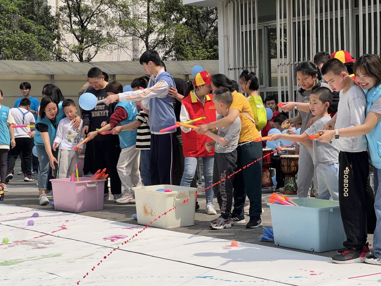 ec4e1f81e82873522b1c631d386f3ec_jpg